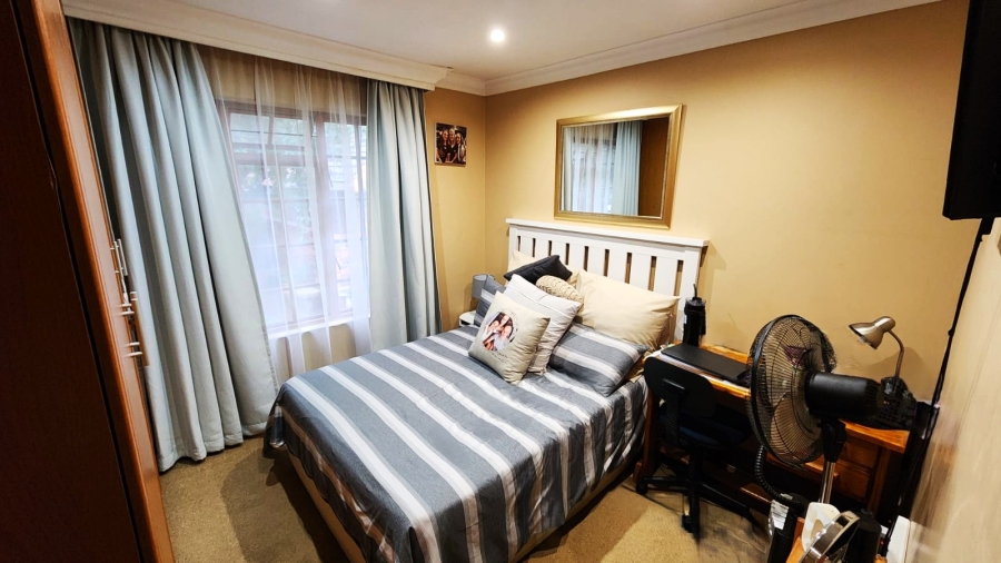 2 Bedroom Property for Sale in Pentagon Park Free State